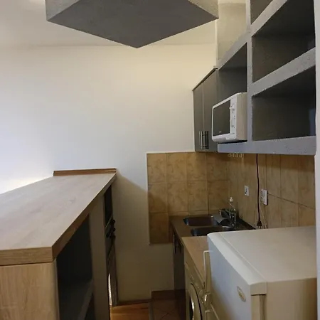 Apartman Ardianito 公寓 塞拉耶佛