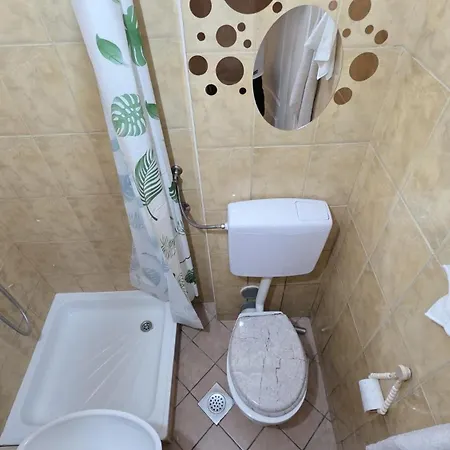 Apartman Ardianito 公寓